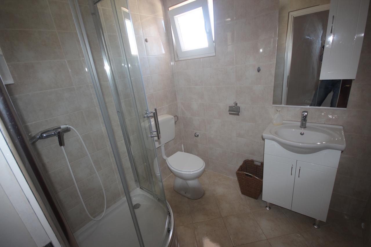 Apartments Njaco Ražanac Zewnętrze zdjęcie