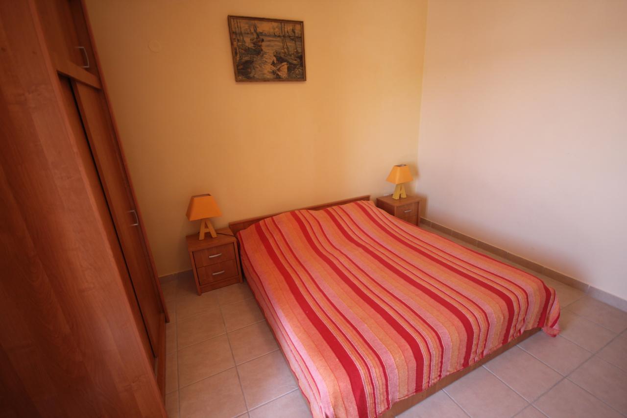 Apartments Njaco Ražanac Zewnętrze zdjęcie