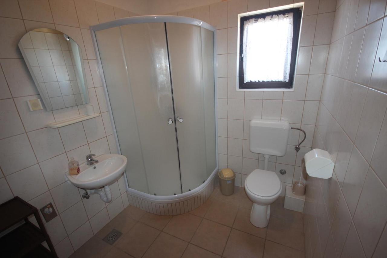 Apartments Njaco Ražanac Pokój zdjęcie