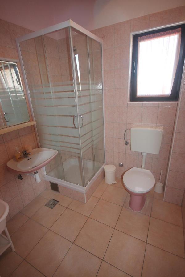 Apartments Njaco Ražanac Pokój zdjęcie